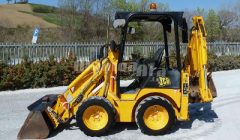 1CX JCB LASTİKLİ MİNİ YÜKLEYİCİ